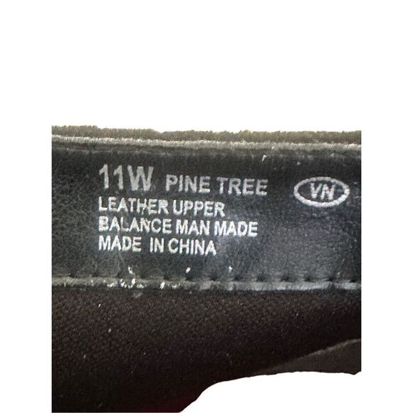 Aerosoles WIDE SIZE Black Pine Tree Suede Booties. Women’s Size 11 Wide - Picture 10 of 10